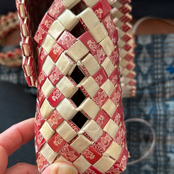 Vintage Handwoven Handbag Made by Inmates 1950s-60s From Cigarette Boxes - Picture 11 of 11